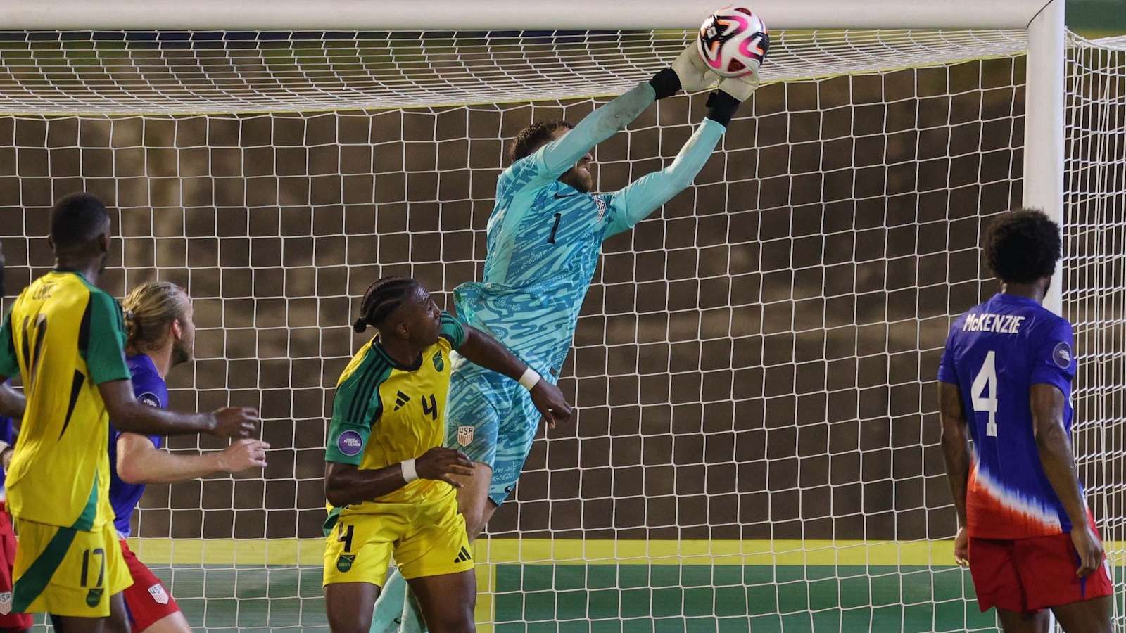 年女足世界 年女足世界